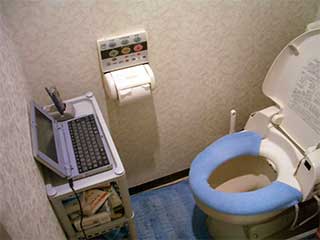 トイレにネット環境の図